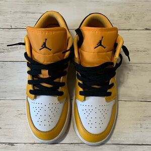 Jordan 1 Low (Taxi) SZ 6Y